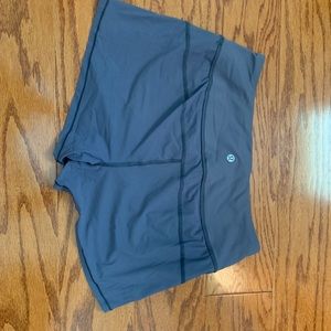 Lululemon scrunch tie shorts charcoal purple color